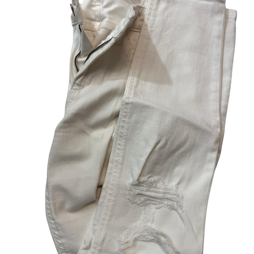 Joe's Jeans Slim Fit in Cream